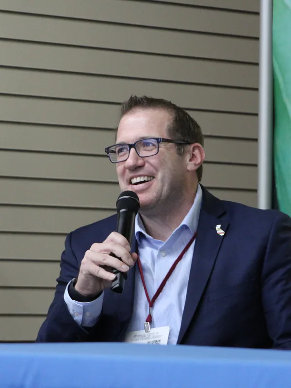 A speaker mid-session